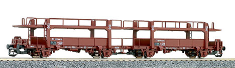 Automobile transporter car<br /><a href='images/pictures/Tillig/15597.jpg' target='_blank'>Full size image</a>